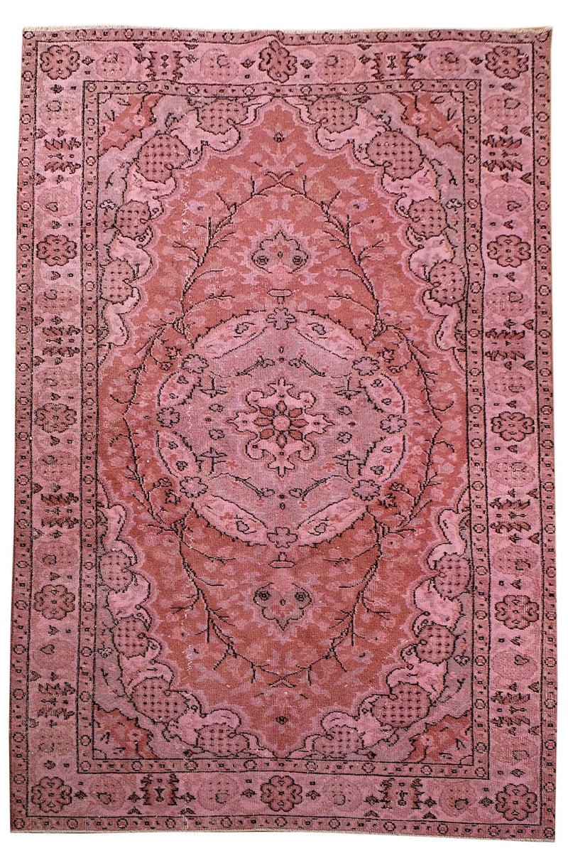 Turkish Vintage Hand-Knotted Pink Wool 146 x 257 cm (4'9" x 8'5")