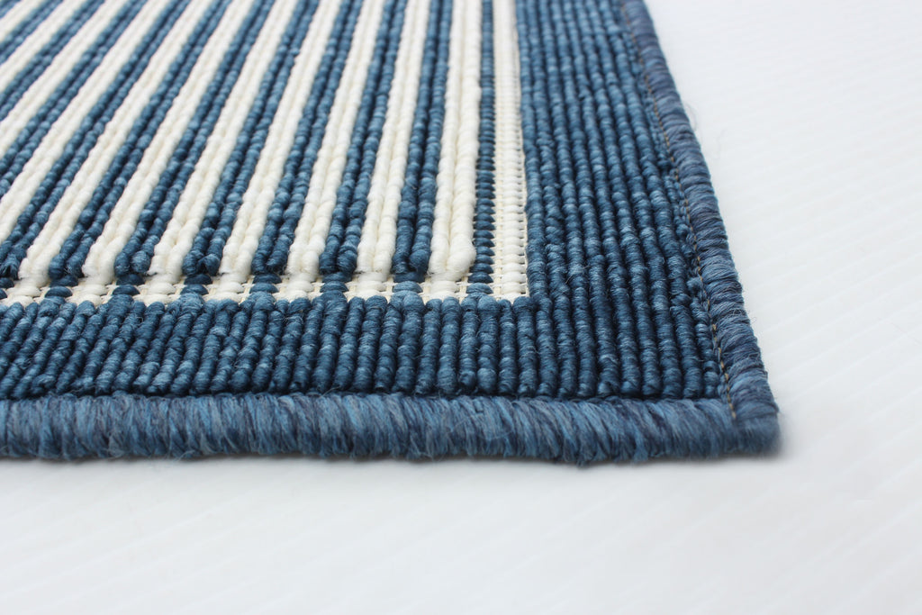 Thames Stripped Indoor/Outdoor Washable Area Rug Blue Therugsoutlet.ca