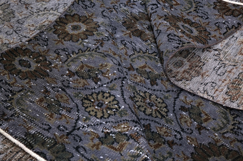Turkish Vintage Hand-Knotted Brown Wool 145 x 259 cm (4'9" x 8'6")